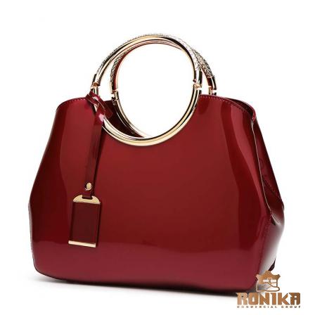 How to Avoid Costly Mistakes While Trading Leather Bags?