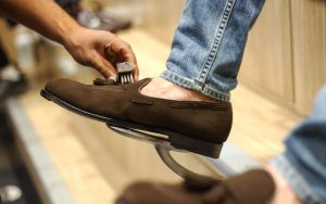 how to clean nubuck leather shoes