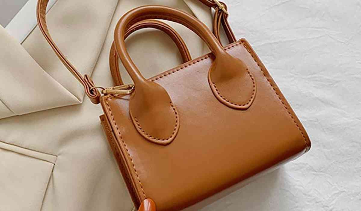  The price of black leather shoulder men bags + cheap purchase 