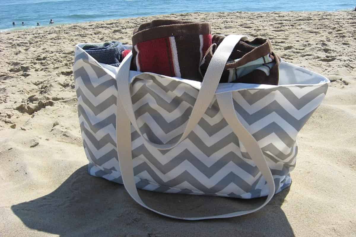  Price Beach Bags + Wholesale Buying and Selling 
