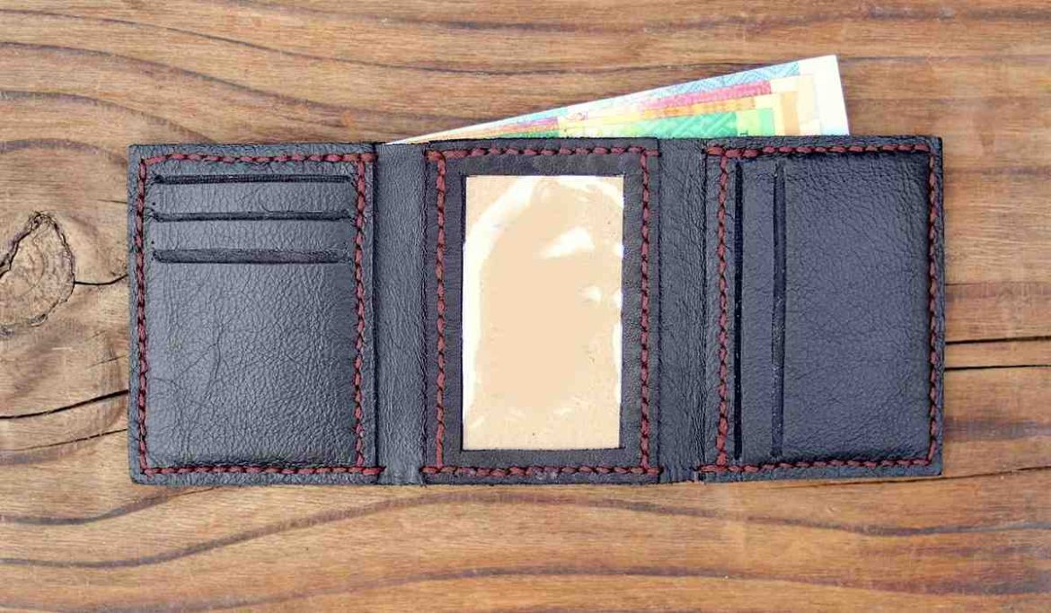 Buy trifold leather wallet types + price