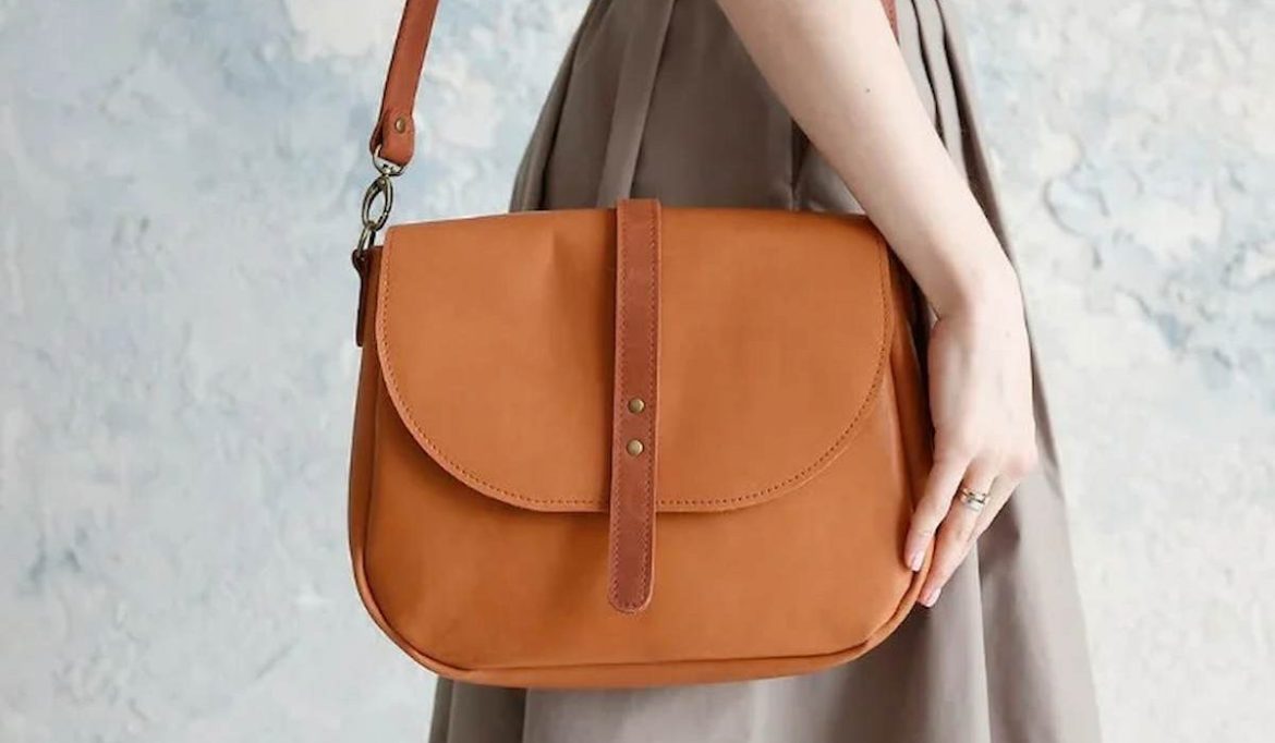 Leather Crossbody Mini Bag | buy at a cheap price