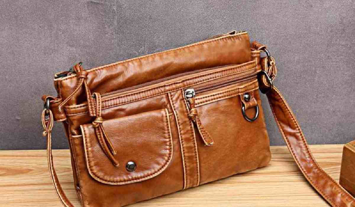  Men’s Vintage leather messenger bag + The purchase price 