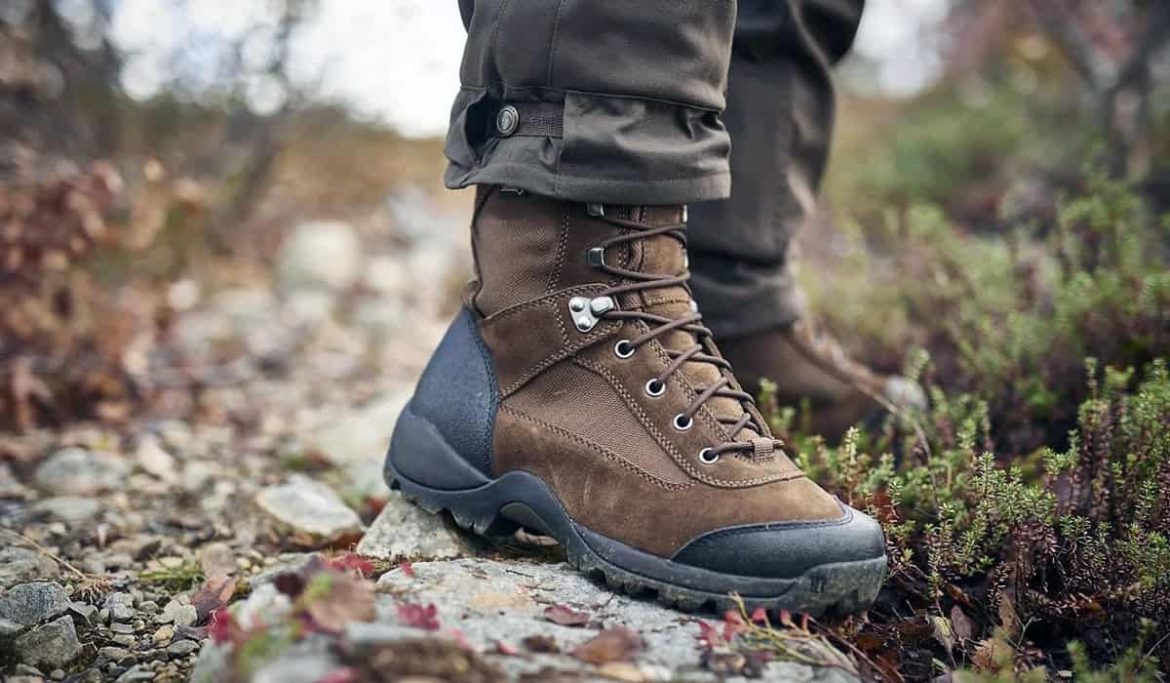 Buy leather walking boots types + price