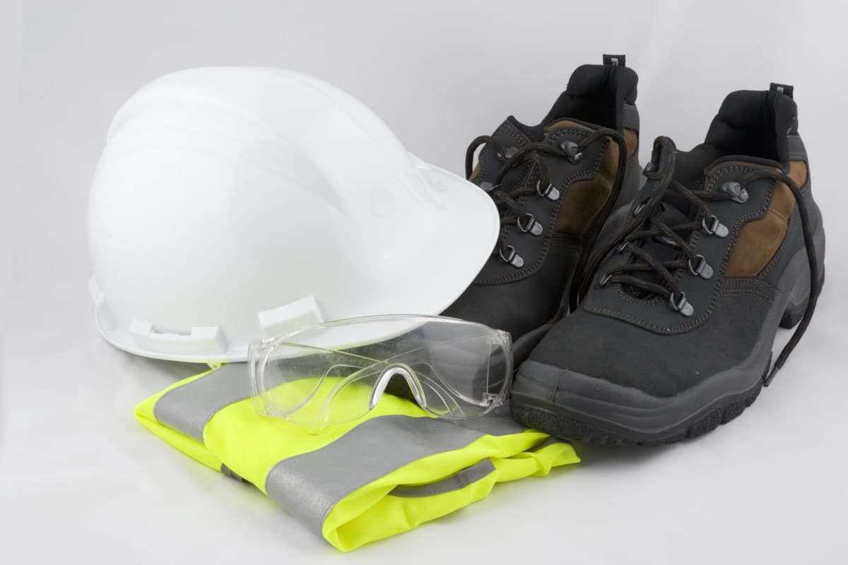  Buy Men Construction Safety Work Boots at an eanchorceptional price 