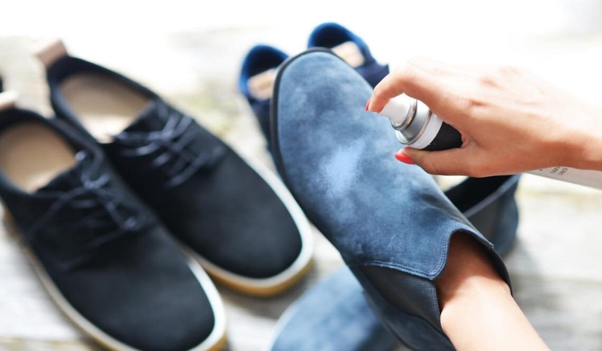 how to soften old leather shoes + restore 