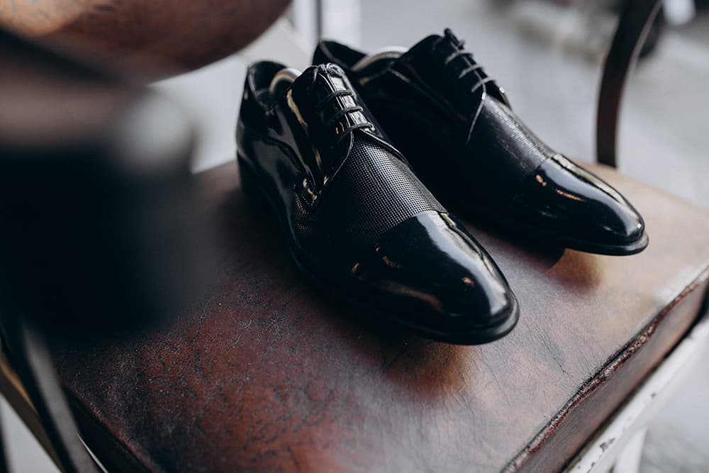  How to Clean Patent Leather Shoes with Scuff Marks 